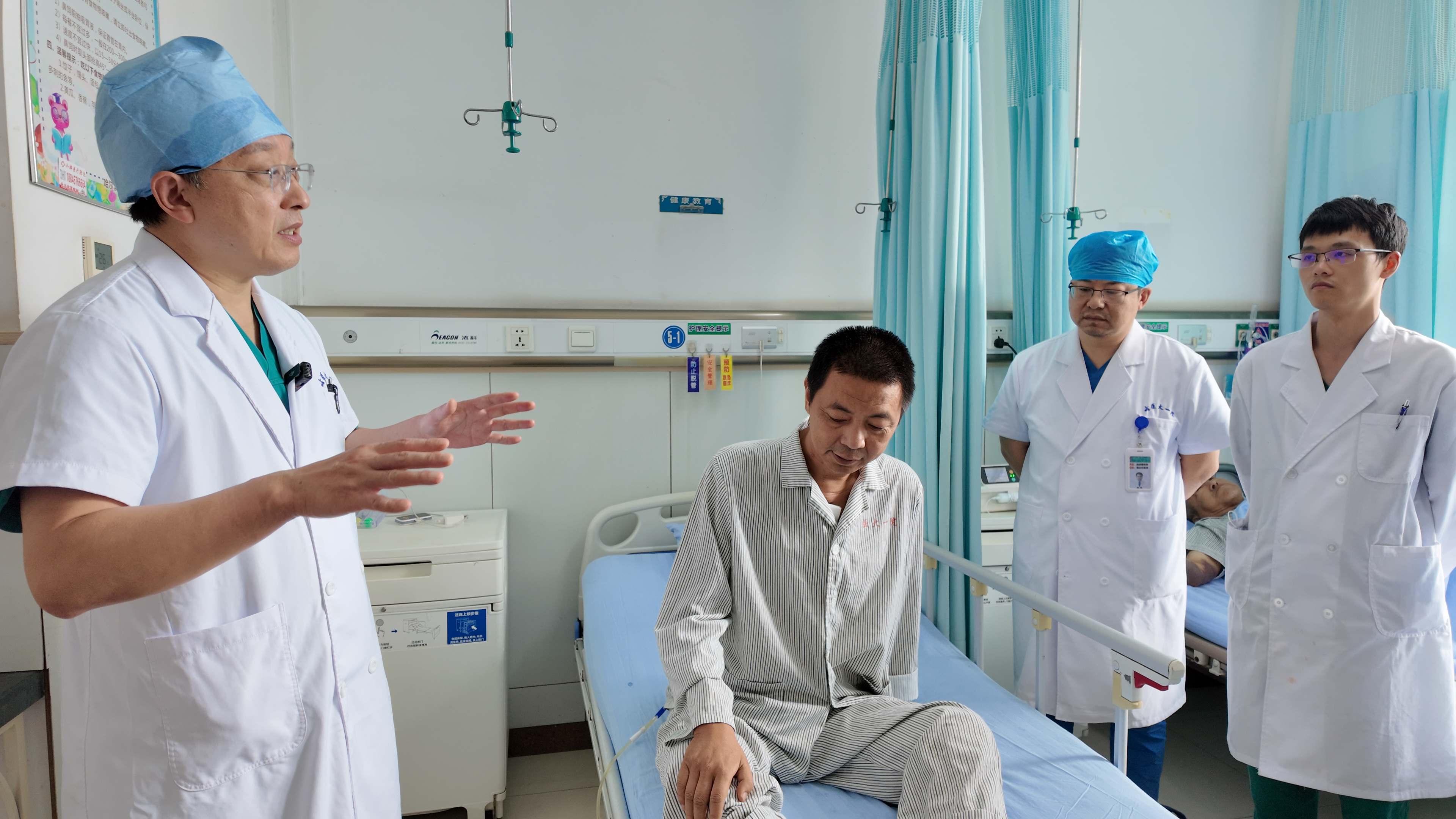 中国医师节 龙江医者的仁心与担当