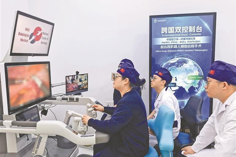 思哲睿康多机器人完成阿塞拜疆首秀